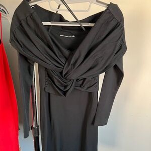 Off the Shoulder Twist Front Mini Dress - Abercrombie & Fitch